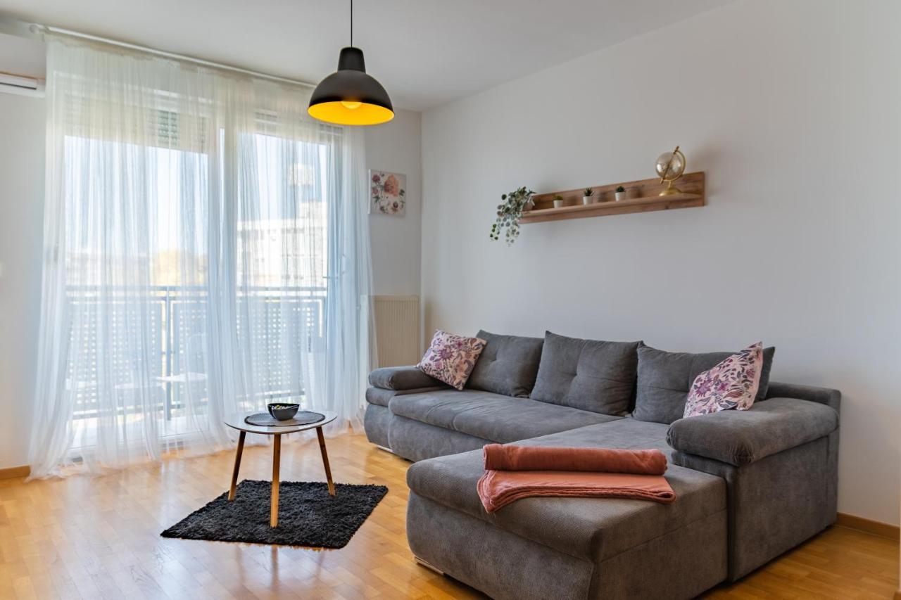Brand New - Selfcheckins 24 - Zagreb - Garage - Loggia - New - Luxury Lejlighed Eksteriør billede